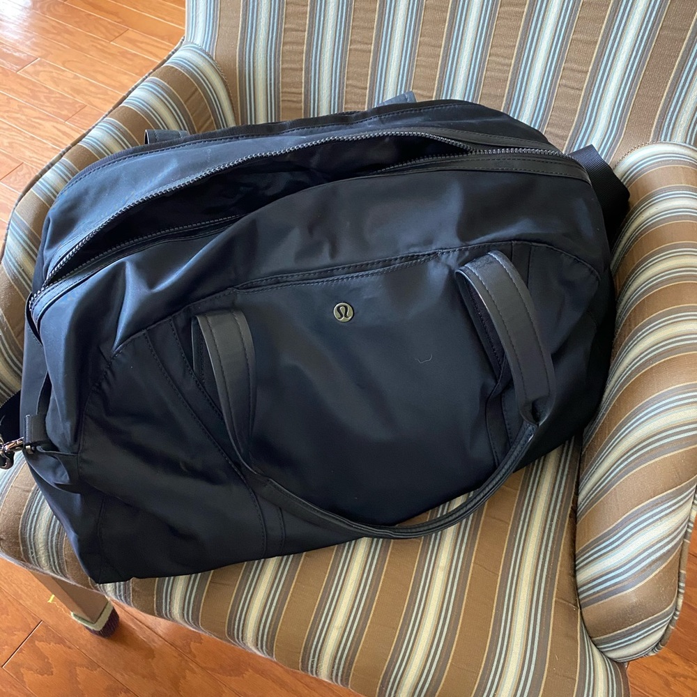 Lululemon Out of Range Duffel